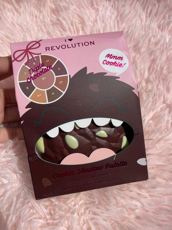 Revolution london triple chocolate pallete